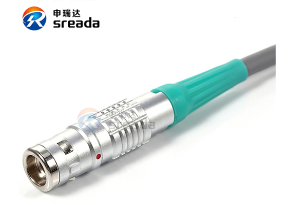 Connector cable for medical devices